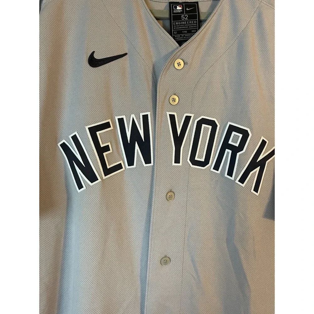 Men's 52 NWOT New York Yankees Gio Urshela #29 Nike Authentic Away Jersey